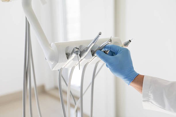 24/7 Emergency Dental Implants experts in Geneva, IL